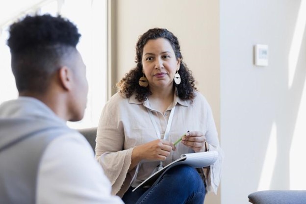 Integrating Mindfulness Practices Within Therapeutic Sessions for Effective Stress Relief